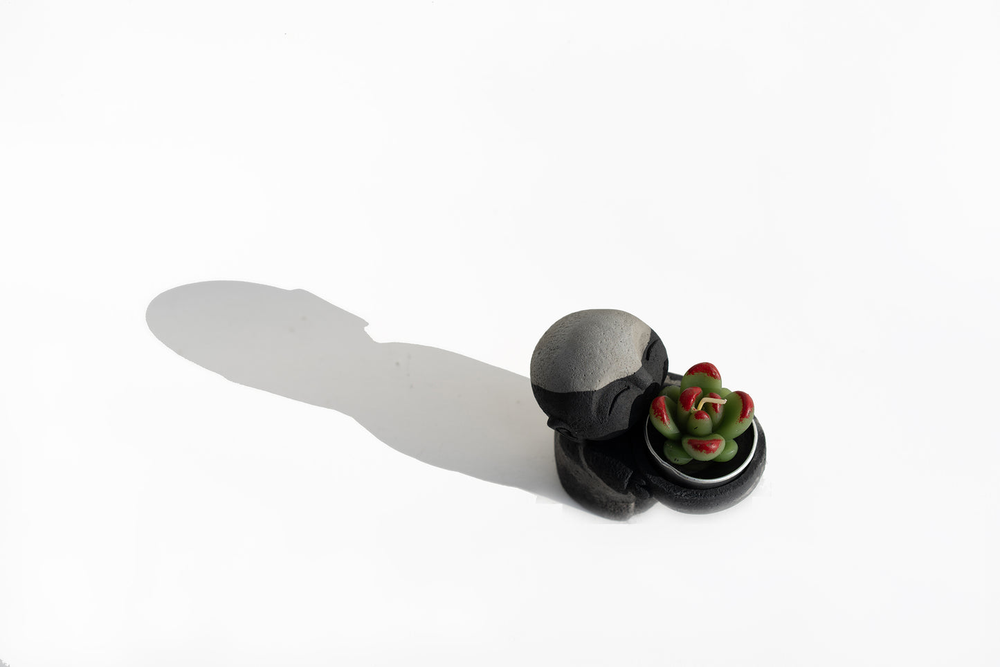 LITTLE BUDDHA Tea light Holder